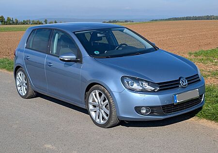 VW Golf Volkswagen 1.4 TSI 90 kW Highline Highline