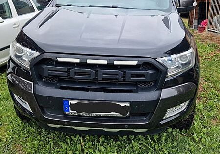 Ford Ranger 3.2 Liter Wildtrak Ausstattung, mit Rollo
