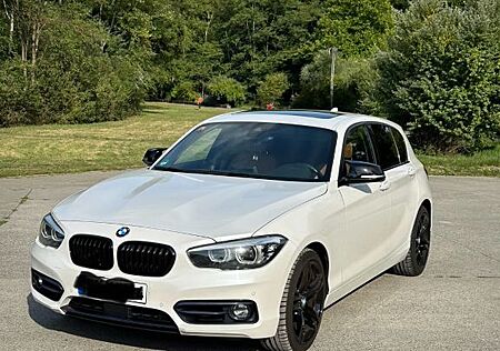 BMW 120i Sport Line A Sport Line