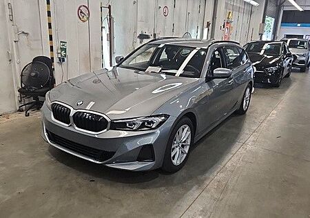 BMW 320 d CURVEDISPLAY*DRVNGASSIST*SHZ*1.HAND