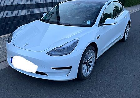 Tesla Model 3 EZ 2022 Top Zustand 34.500 km