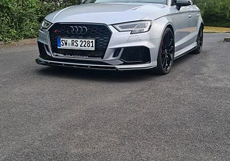 Audi RS3 2.5 TFSI S tronic quattro -8V