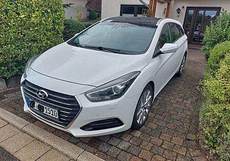 Hyundai i40 1.7 CRDi 104kW Premium