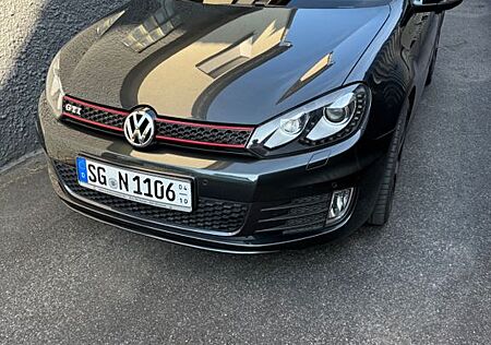 VW Golf Volkswagen 2.0 TSI GTI Cabriolet GTI