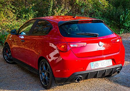 Alfa Romeo Giulietta 1.8 TBi QV Launch Edition No. 141