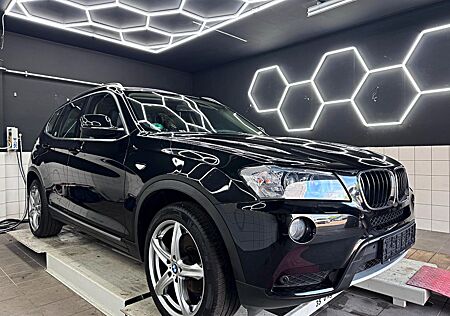 BMW X3 Baureihe xDrive 20 d X-Line AHK
