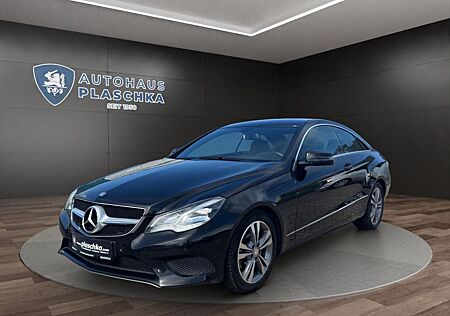 Mercedes-Benz E 200 E -Klasse Coupe NAVI*PDC*SHZ Klima Navi