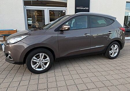 Hyundai ix35 2.0 M/T Premium AWD
