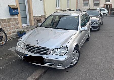 Mercedes-Benz C 180 KOMPRESSOR T CLASSIC Classic