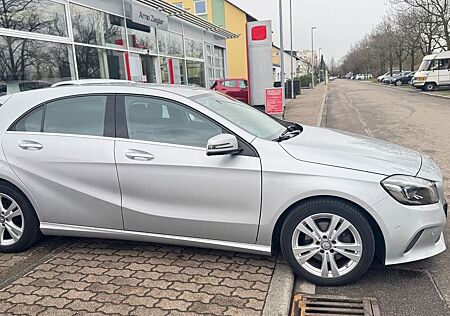 Mercedes-Benz A 180 BlueEfficiency / Finanzierung Garantie