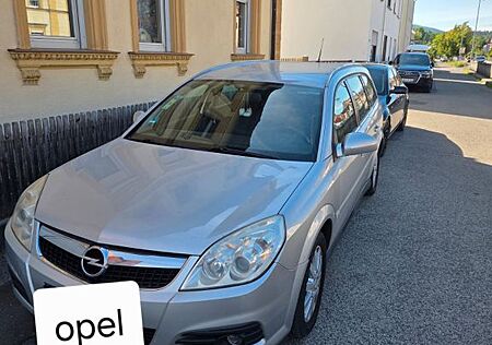 Opel Vectra Caravan 1.9 CDTI 110kW -