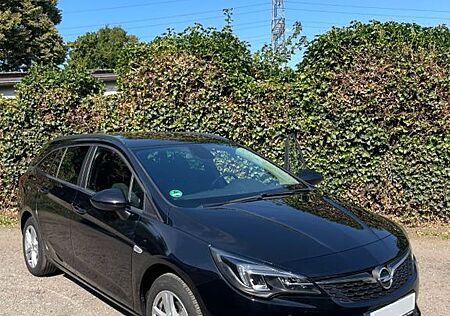 Opel Astra Sports Tourer 1.2 mit neuem Motor!