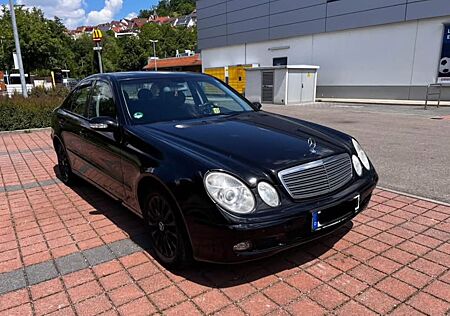 Mercedes-Benz E 200 CDI AVANTGARDE