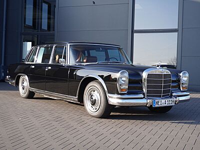 Mercedes-Benz 600