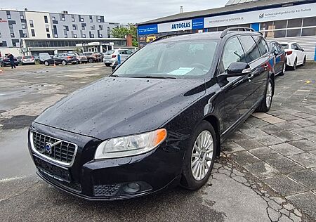 Volvo V70 Kombi Momentum
