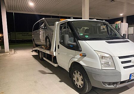 Ford Transit Abschleppwagen