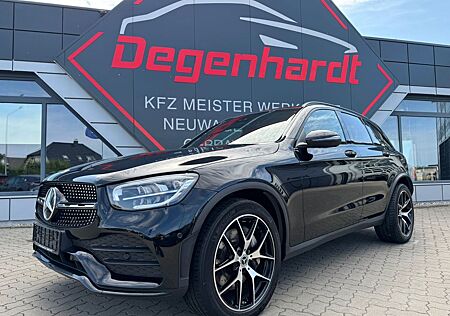 Mercedes-Benz GLC-Klasse GLC 200 d 4Matic AMG Line NAVI LED LEDER