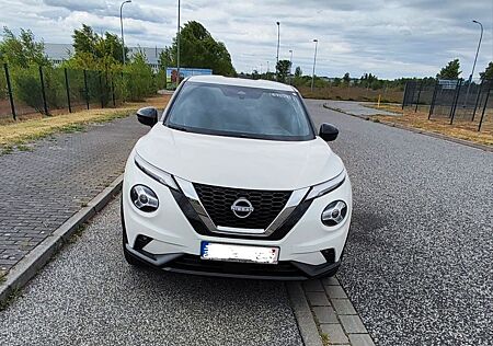 Nissan Juke 1.0 DIG-T N-CONNECTA DCT