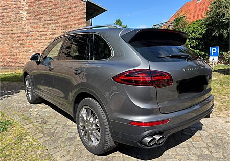 Porsche Cayenne S BOSE 20Zoll Leder