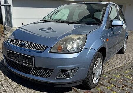 Ford Fiesta 1,6 16V Ghia Autom. Ghia