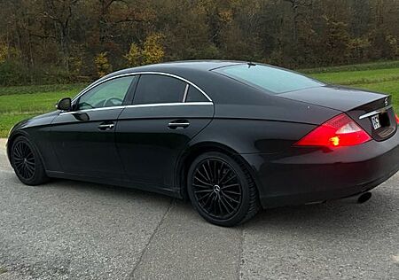 Mercedes-Benz CLS 350 NEUER Motor erst 82.000 km