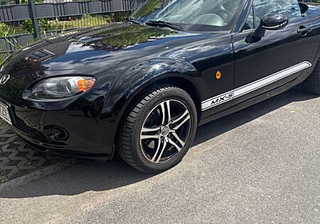 Mazda MX-5 Roadster Coupe Niseko 1.8 MZR Niseko
