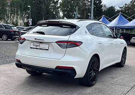 Maserati Levante Gran Sport S Q4 DACH/360°/1.Hd!