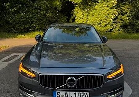 Volvo S90 D5 AWD Geartronic Momentum Pro Momentum Pro