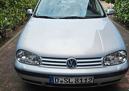 VW Golf Volkswagen 1.6