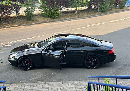 Mercedes-Benz CLS 500 -