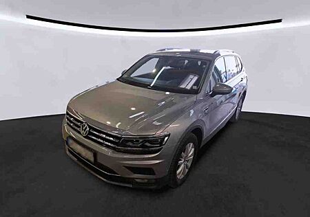 VW Tiguan Allspace Volkswagen Highline 4M ACC Panorama Kamera