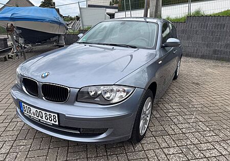BMW 118i -