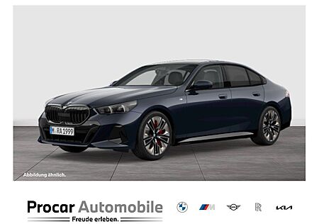 BMW 520i Limousine M Sport Pro AHK Pano DA+ H/K PA+