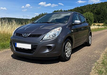 Hyundai i20 1.2 Edition 20 - TÜV 05.27 / KLIMA / MUFU