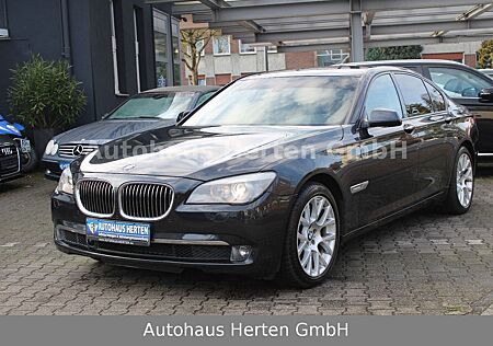 BMW 740iA *DISTRONIC*KAMERA*KEYLESS*AHK*TOP*
