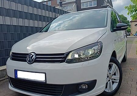 VW Touran Volkswagen 1.4 TSI DSG Match. PANO,Sd lückenlosesSch