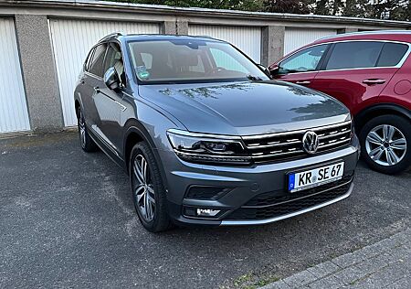 VW Tiguan Allspace Volkswagen 2.0 TDI 4-Motion Pano LED AHK
