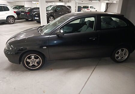 Seat Ibiza 1.4 16V 55 kW Sport Sport