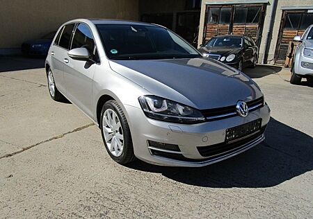 VW Golf Volkswagen 1.4 Highline Standh. Bi Xenon AHK Parkass