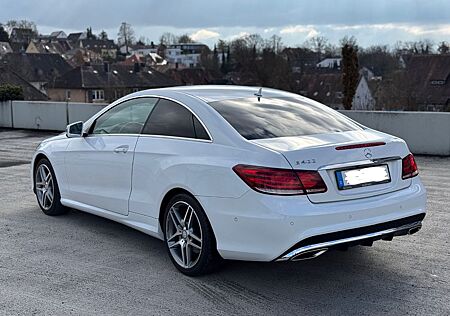 Mercedes-Benz E 400 AMG Line 360 Kamera, Distronic Paket, LED