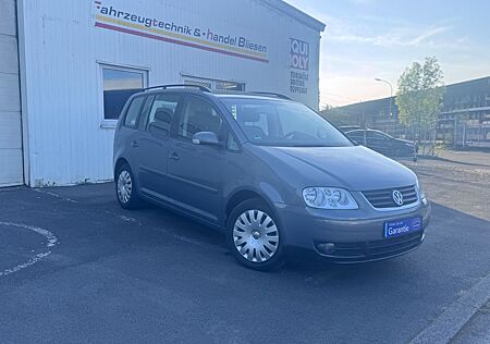VW Touran Volkswagen 1.9 TDI Trendline / Tüv Neu / AHK