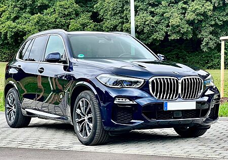 BMW X5 xDrive45e - iPerformance; Tansanitblau; Leder