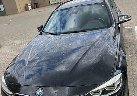BMW 318i Touring Sport Line