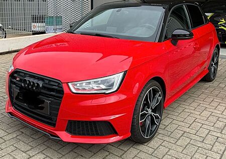 Audi S1 2.0 TFSI quattro Sportback - TÜV NEU