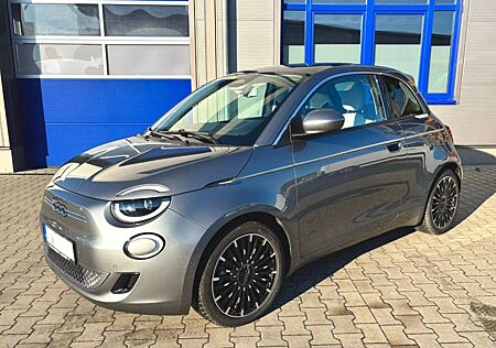 Fiat 500E "la Prima" Limousine 42 kWh La Prima