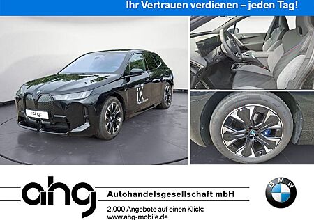 BMW iX xDrive45 MSport Innovations.pkt AHK