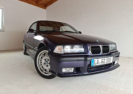 BMW 320i Cabrio