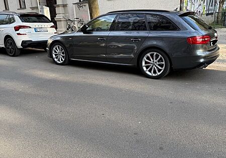 Audi A4 2.0 TDI 140kW cl d S tr. quat S line Av. ...