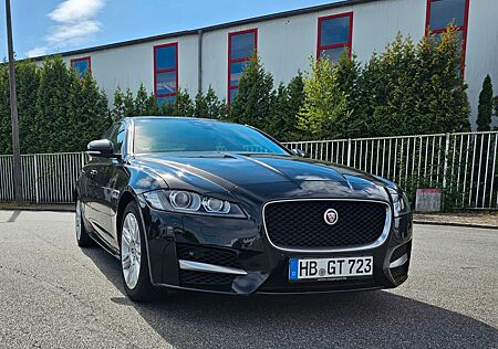 Jaguar XF gebraucht kaufen Jaguar XF 30d 300PS R-Sport Automatik R-Sport
