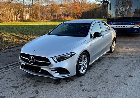 Mercedes-Benz A 200 *EDITION 2020*